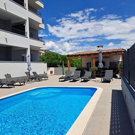 Villa Apartment Aa 2 Trogir Exterior foto